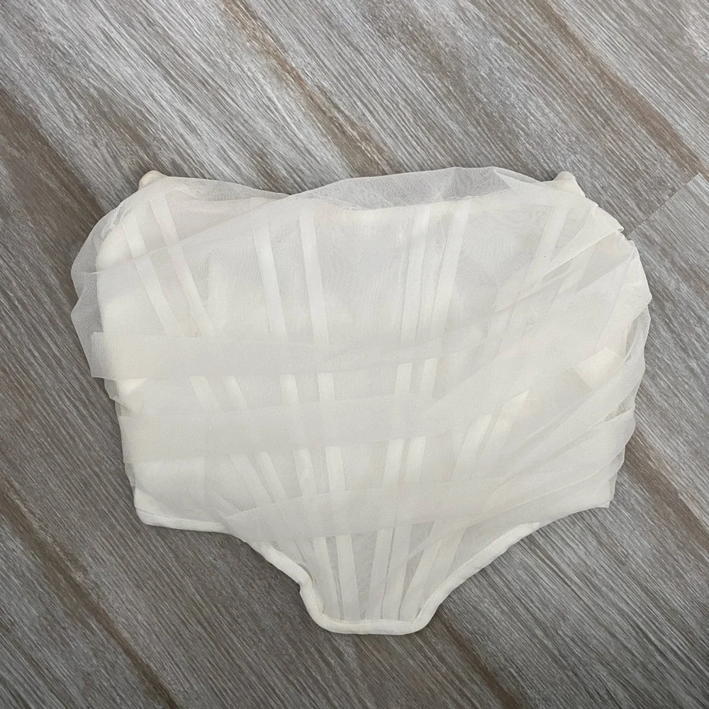 Strapless Savannah Corset Top in White - Picture 4 of 6